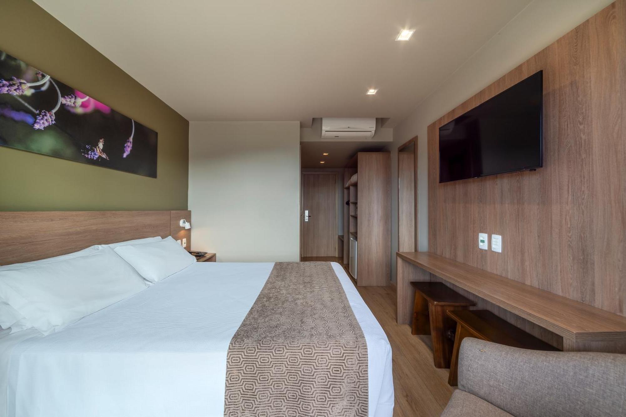 Hotel Laghetto Pedras Altas Грамаду Екстериор снимка